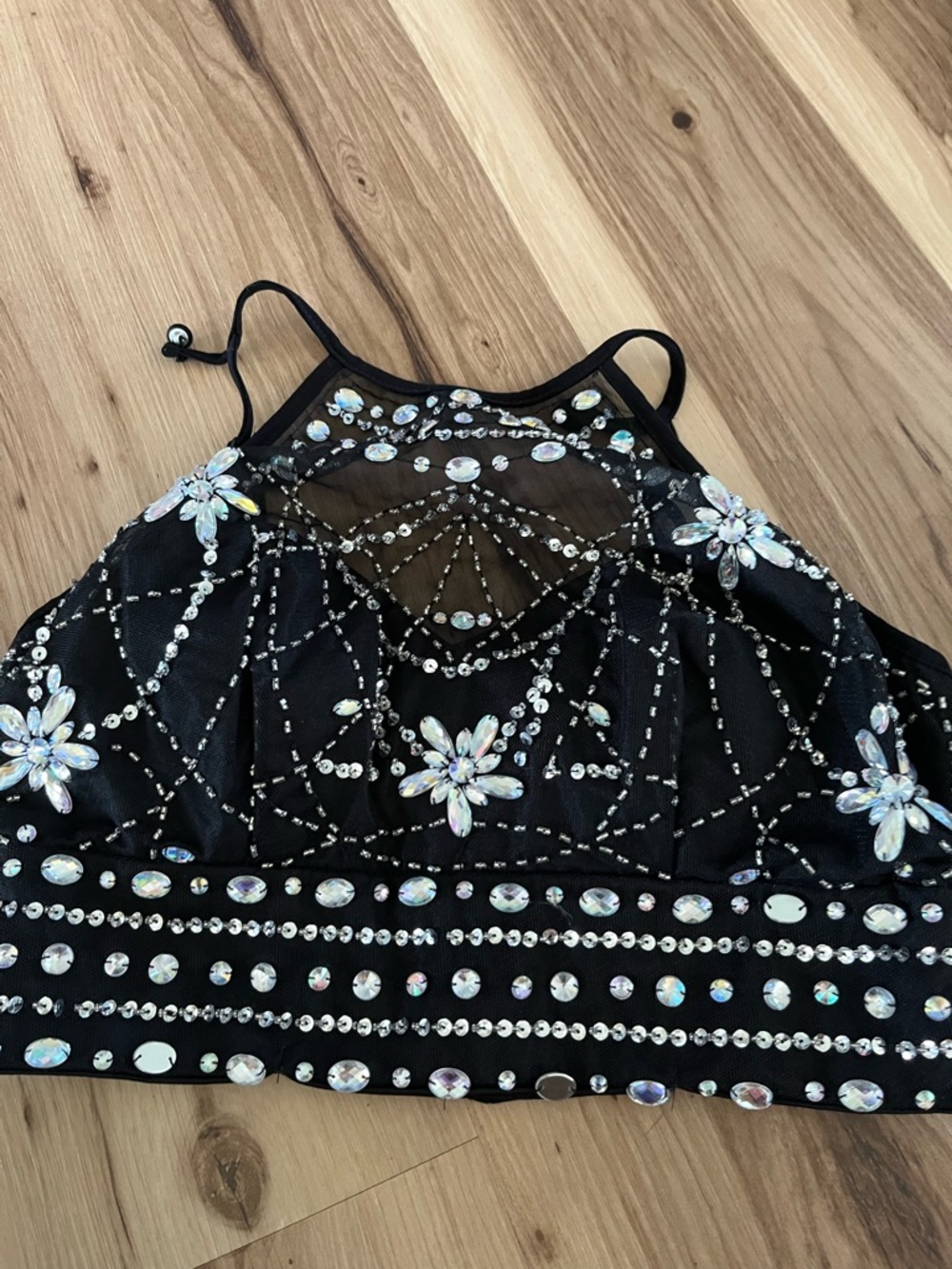 Vintage 90s Y2K Beaded Rhinestone Crop Halter Bling Party B Darlin Top 7/8 Club